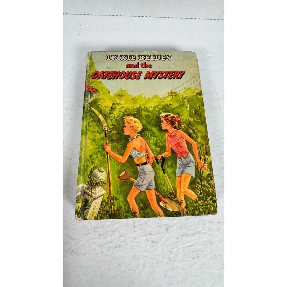 Trixie Belden and the Gatehouse Mystery Julie Campbell 1954 Whitman Hardcover
